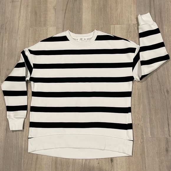 Mango Tops - Mango sweatshirt